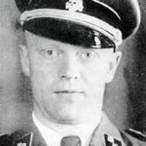 Fritz Suhren a ravensbrücki SS-parancsnok