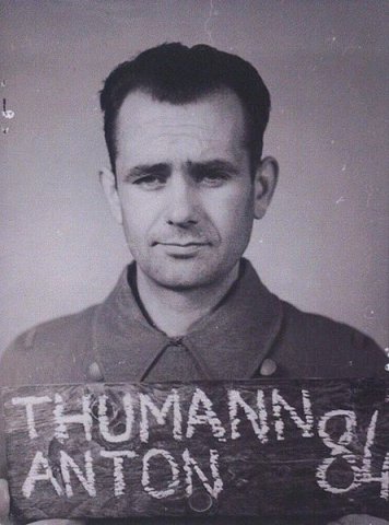 Thumann, a gross-roseni Schutzhaftlagerführer brit fogságban (wikipedia)
