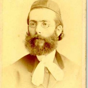 Dr. Kohn Sámuel, főrabbi, történész, az Izraelita Magyar Irodalmi Társulat elnöke, élt: 1841-1920