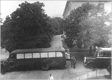 A hartheimi szürke buszok