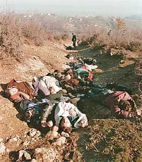 Lemészárolt áldozatok Koszovóban