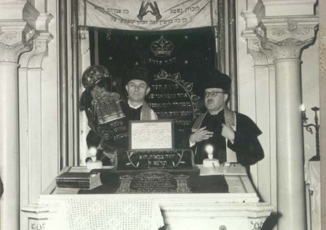 Zsidó Gimnázium ifjúsági istentisztelete - rabbi: Dr. Scheiber Sándor, kántor: Feleki Rezső, 1958