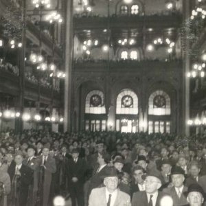 Istentisztelet a Dohány utcai zsinagógában (1945 után)